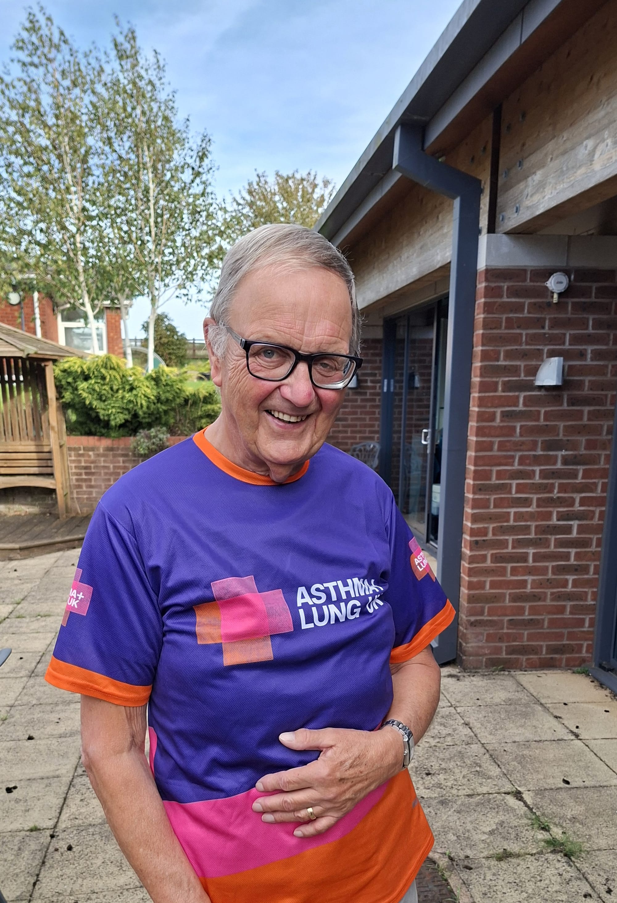 From 200 metres to the Potters ’Arf: North Staffordshire lung patients take on the challenge