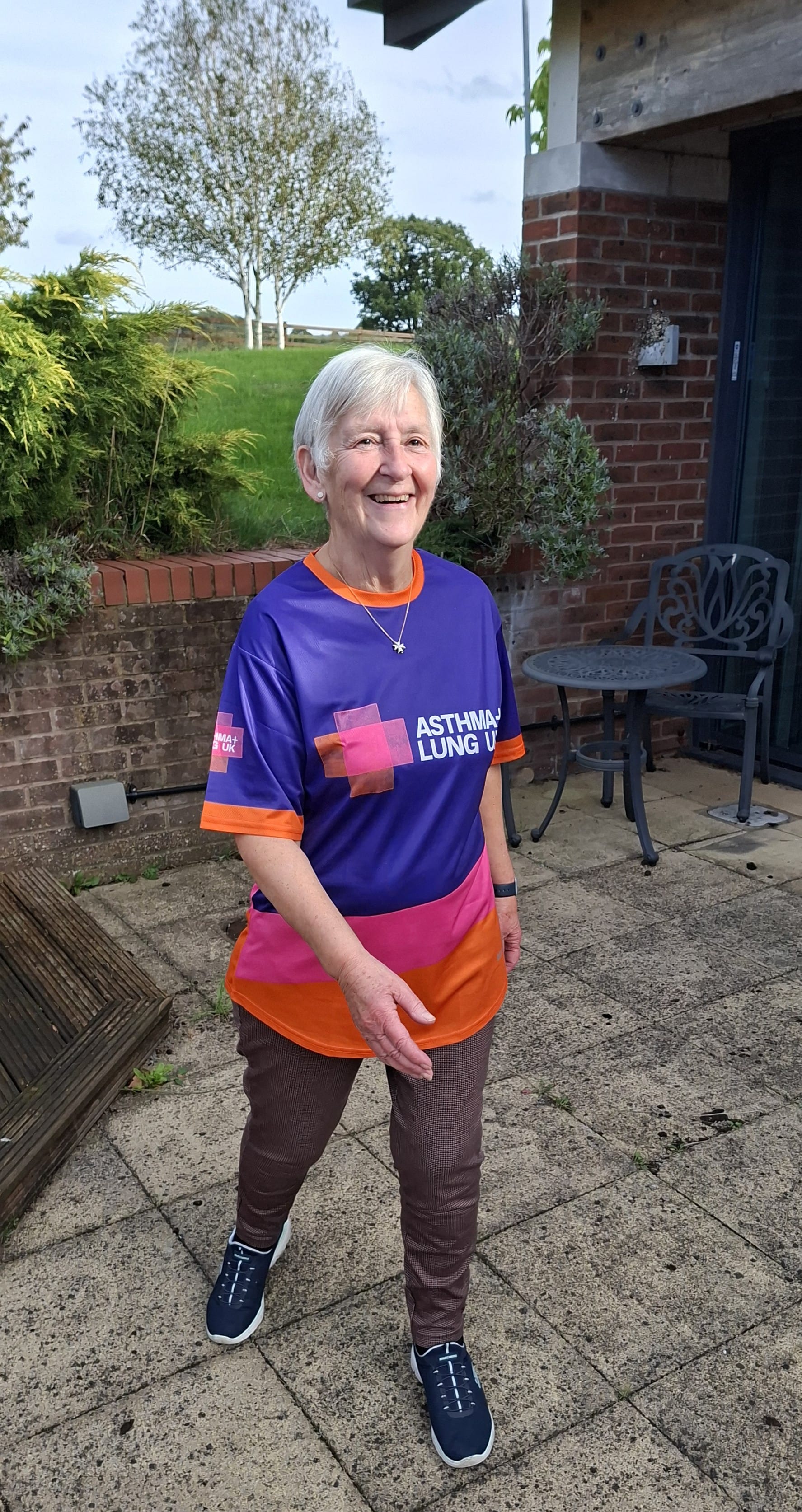 From 200 metres to the Potters ’Arf: North Staffordshire lung patients take on the challenge