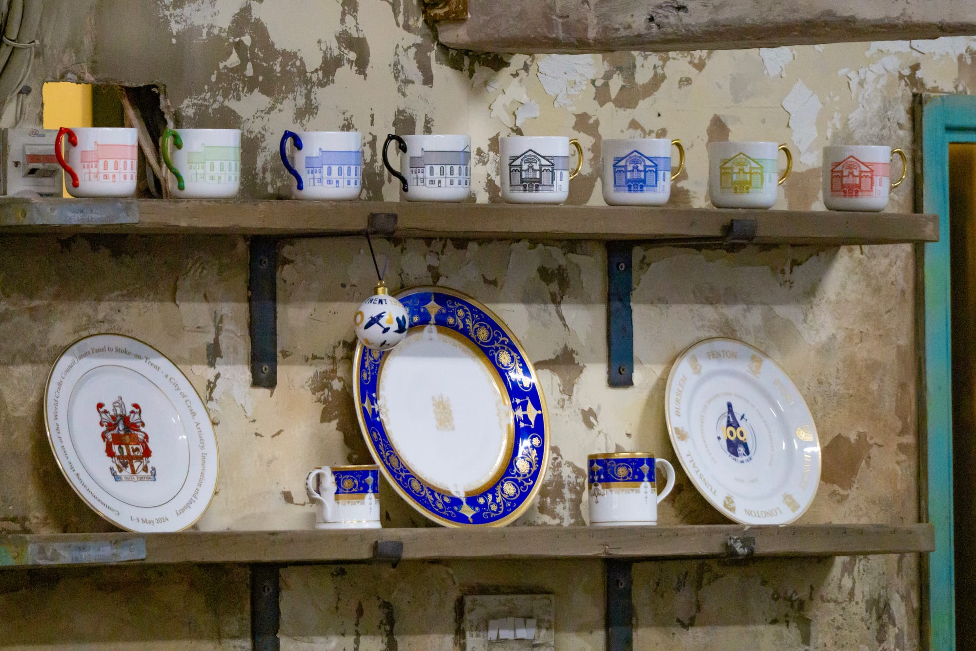 Duchess China 1888, Longton - Photo by Natalee Trowbridge