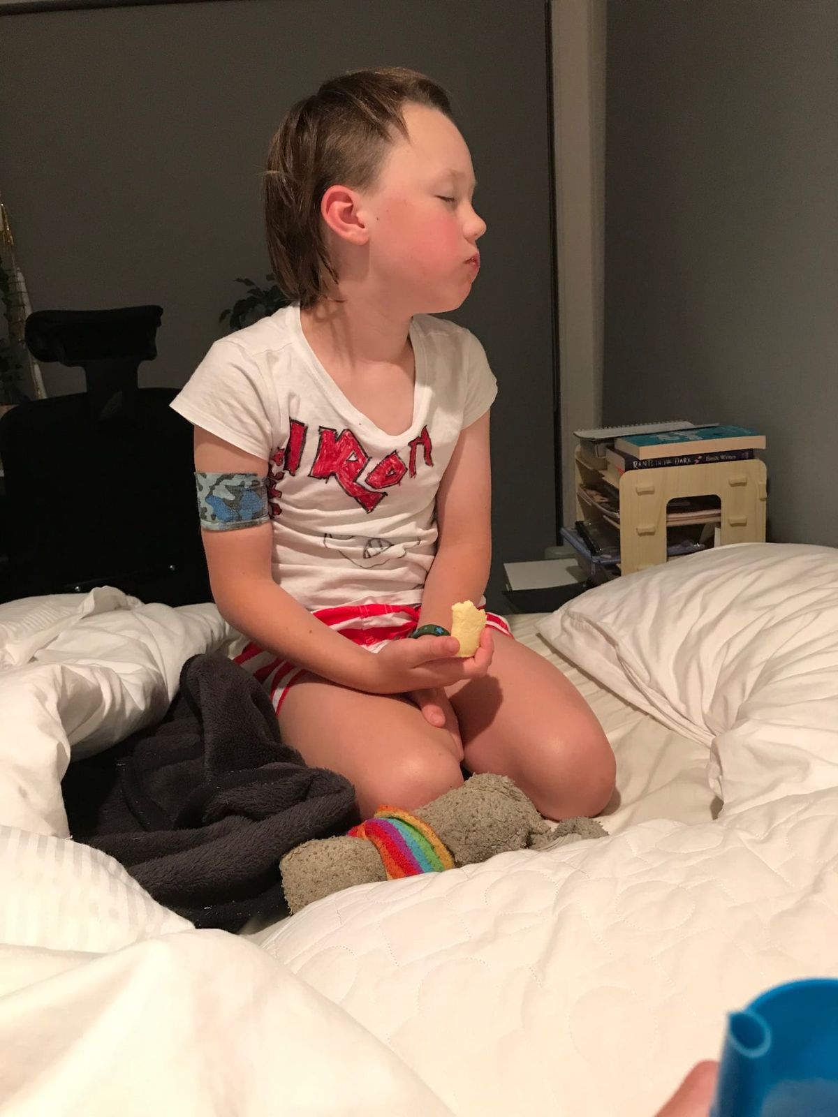 EWW: In the night we have community