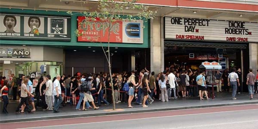 EWW: Heartbreak (High) and "record" stores