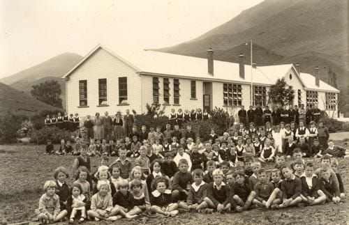 EWW: Te Kohurau Mothers Auxiliary