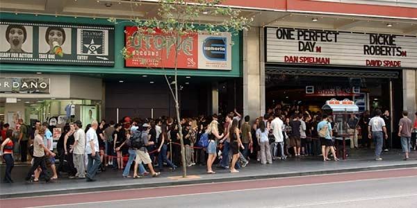 EWW: Heartbreak (High) and "record" stores