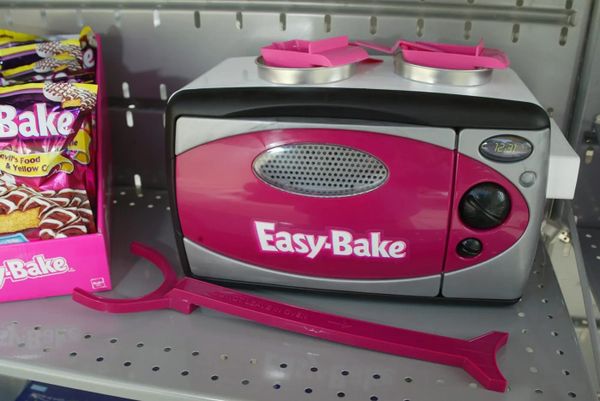 Toxic Masculinity Cost Me an Easy-Bake Oven