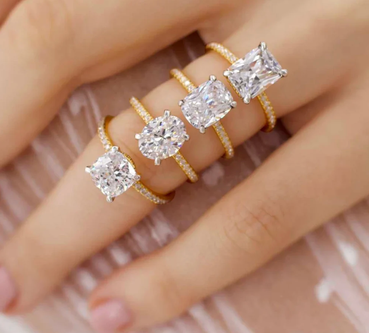 https://lilyarkwright.com/collections/natural-diamond-engagement-ring-collection