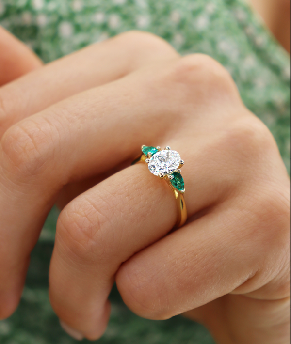 Ethical Sustainable Affordable Lab Grown Diamond and natural diamond Engagement Rings UK