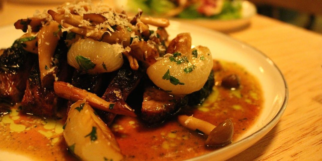 What to Eat at the Liholiho Yacht Club