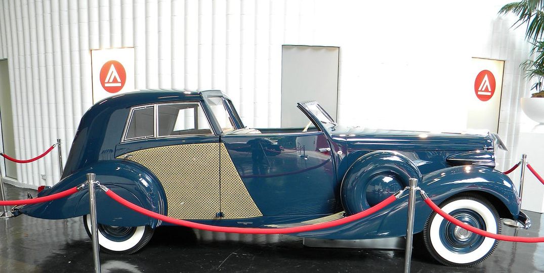 Just How Much is Academy of Art’s Vintage Car Collection Worth?