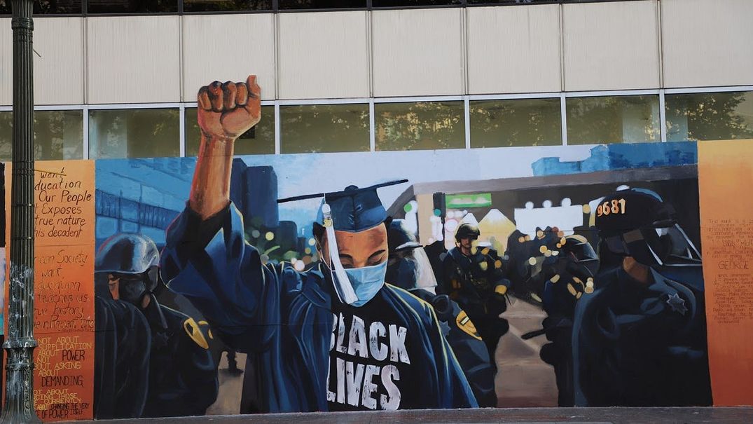 1,000 Murals: In Oakland, Revolutions Told Through Street Art