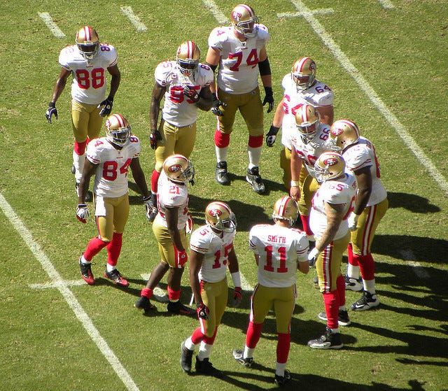 The 7 Best Places To Eat/Drink and Watch the 49ers