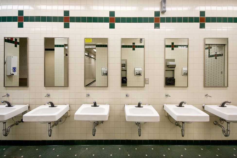 Peeing as a Trans Woman Is Still Scary—Even in Liberal San Francisco