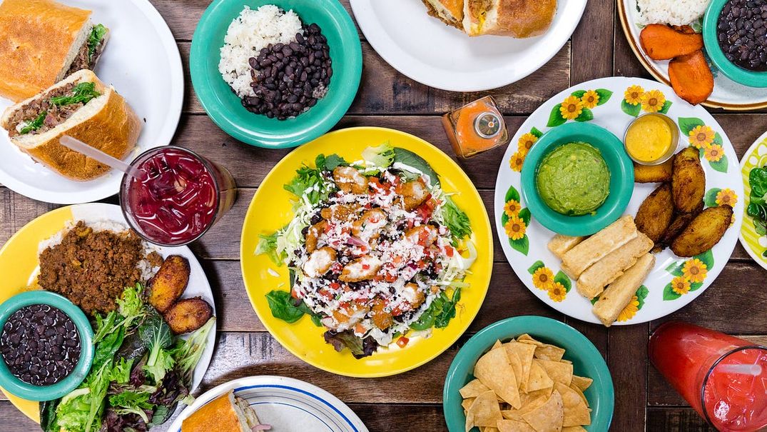 The Most Crave-Worthy Takeout in the East Bay: Cholita Linda