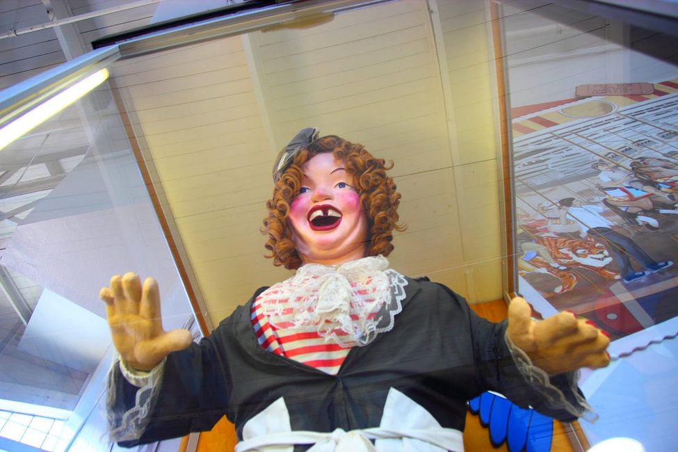 A Tour of the Most Questionable Arcade Games in the Bay Area