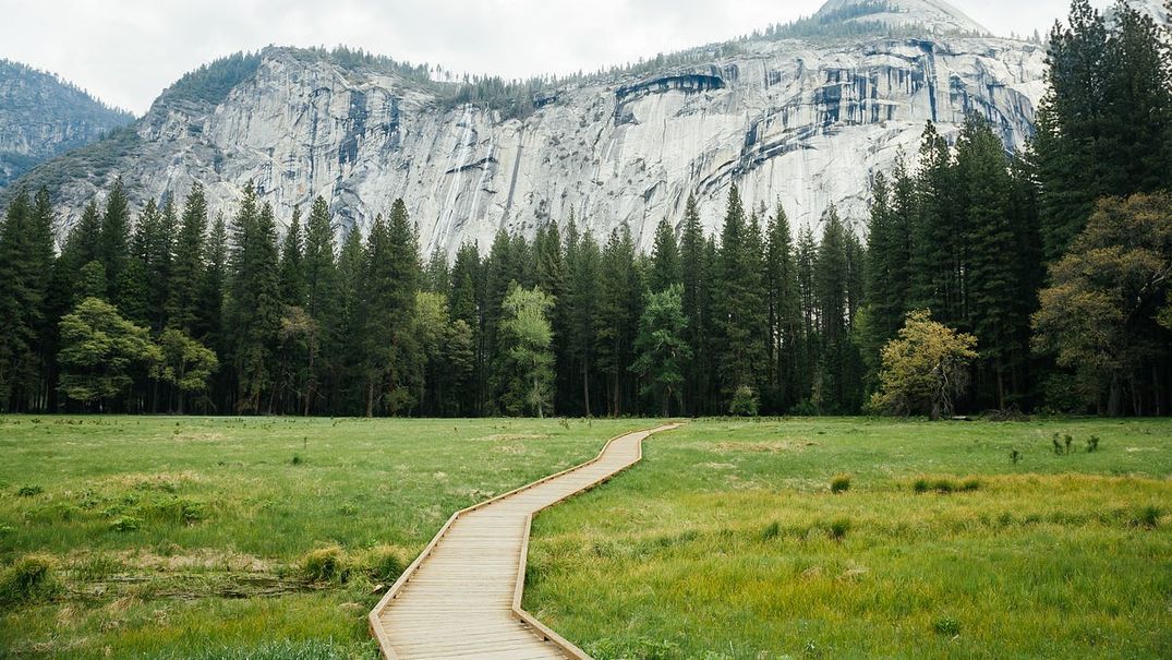 The 5 Best Yosemite Hikes You Can’t Miss