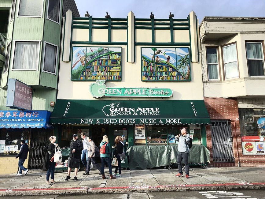 My Undying Love for Green Apple Books