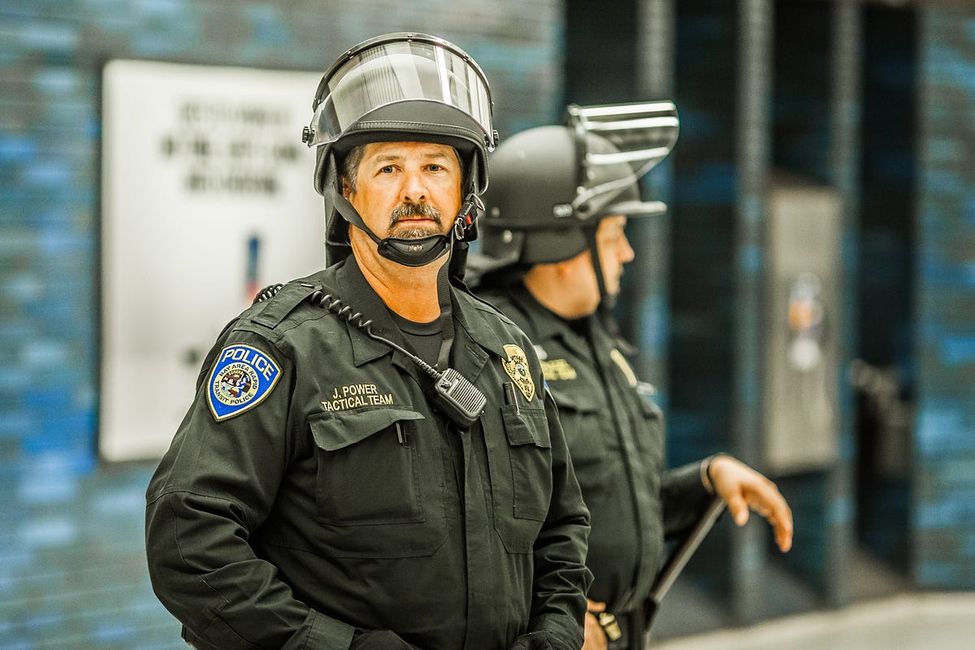 New Study Shows Oakland Cops Are More Racist When Tired or Stressed