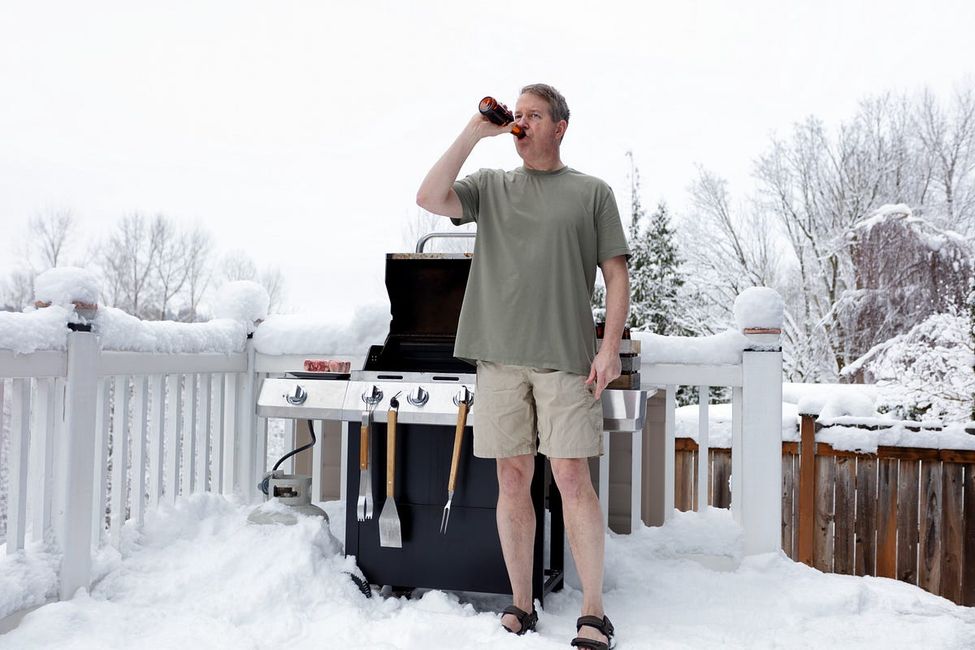 A Guide to Maintaining Your Manliness When Cold