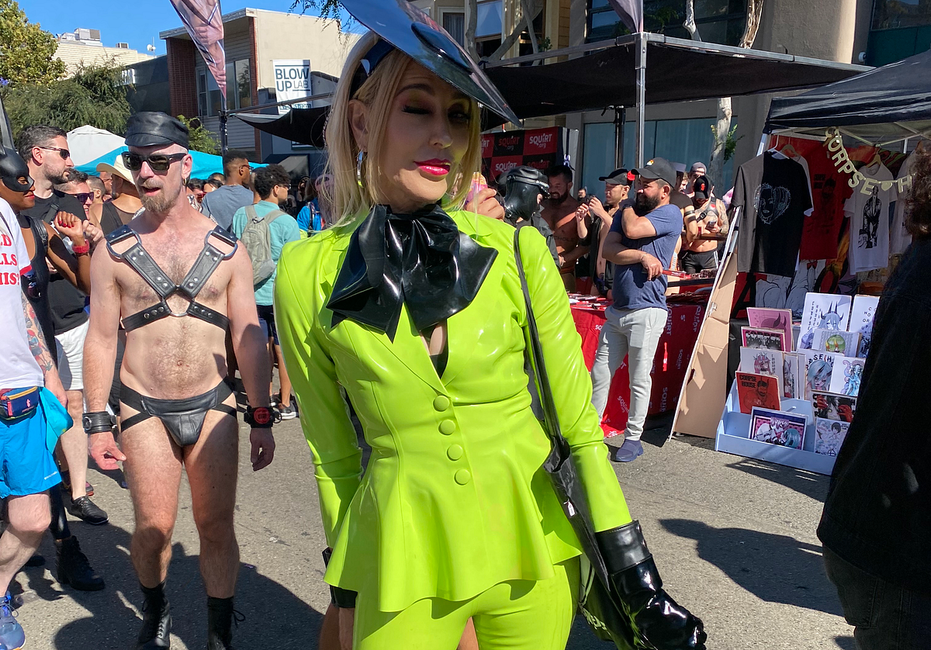 S&M also means “Stand & Model” — Folsom Street Fair 2023
