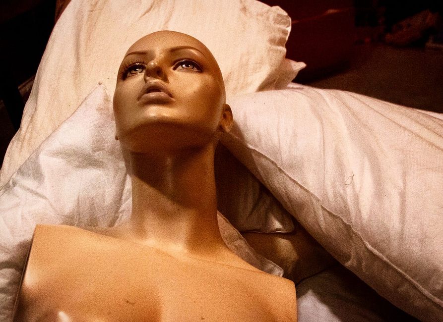 Even as Kink.com Ceases Production in the Armory, the Bay’s Porn Scene Thrives