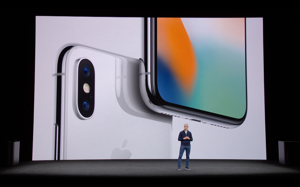 The iPhone X Proves How Tim Cook’s Apple Is Embracing the Rich
