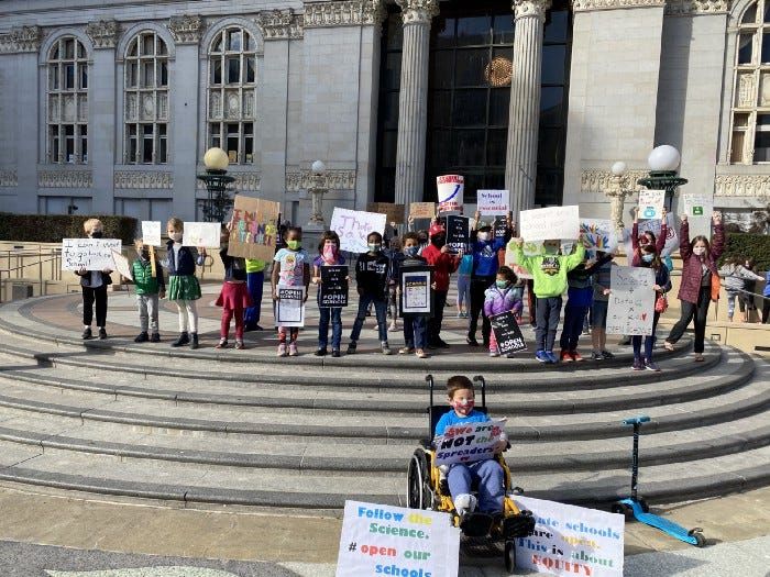 Oakland Parents Put Pressure on School District to Plan for Reopening