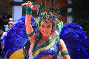 Image of: Photos from Carnaval SF 2026