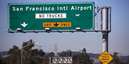 Image of: You Can Now Lyft or Uber Your Way from the Airport