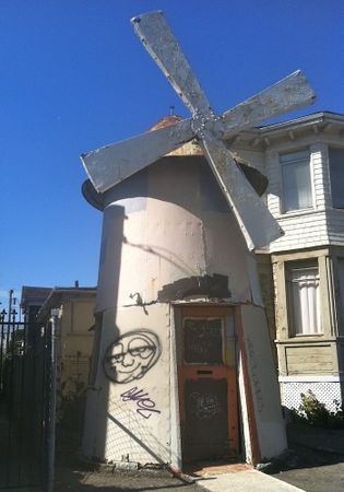 Image of: For years, I’ve passed that little windmill on Telegraph at 60th and wondered about it.