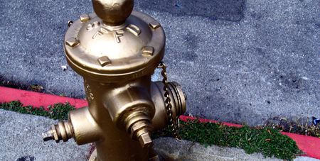 Image of: This Golden Hydrant Saved The Mission