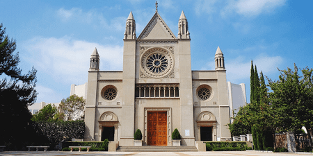Image of: This LA Cemetery Hides a Huge Secret