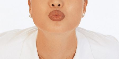 Image of: Should I Tell My Committed Friend That I Have the Hots for Them?