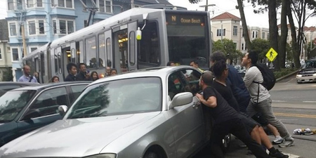 Image of: Car Blocking Muni Moved by Riders