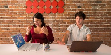 Image of: The Do’s & Don’ts of Open Office Etiquette