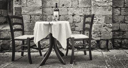 Image of: Where to Grab a Romantic Valentine’s Day Dinner in LA