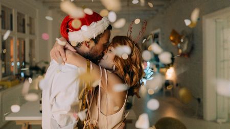 Image of: Am I Staying in My Relationship Because I’m Scared to Be Alone in a Pandemic?