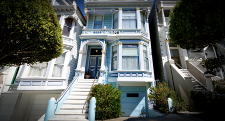 Image of: Inside a Painted Lady