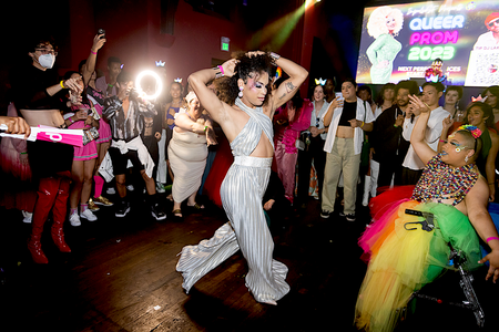 Image of: Capturing Pride: A night of queer nightlife photography in San Francisco