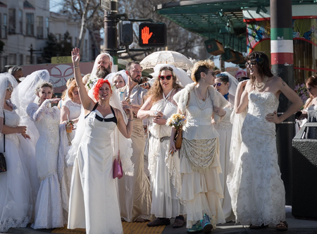 Image of: They all said yes to the dress