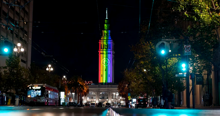 Image of: “Let’s Glow SF” gives San Francisco its favorite holiday distraction: dazzling lights