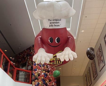 Image of: Weirdest Stops on the Way to Sacramento