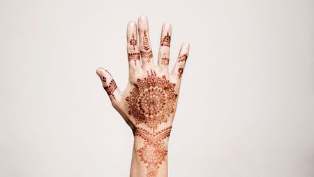 Image of: Being Indian Wasn't Cool For Me. Now White People Are Profiting From It.