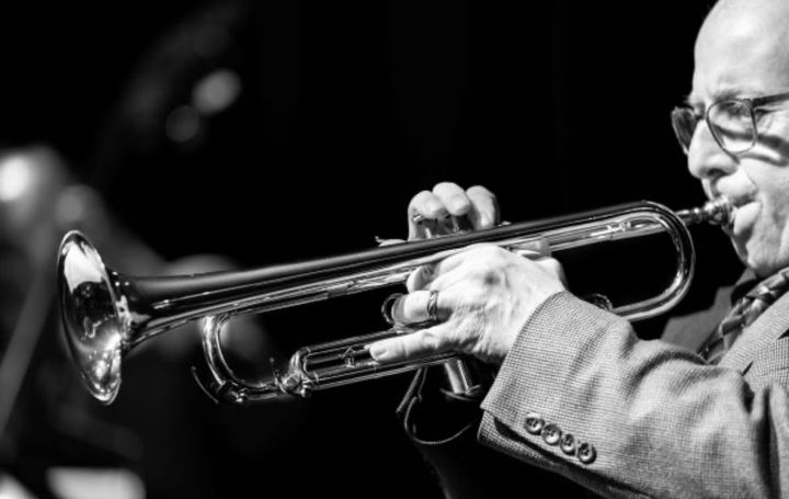 Greg Gisbert Dazzles🎶