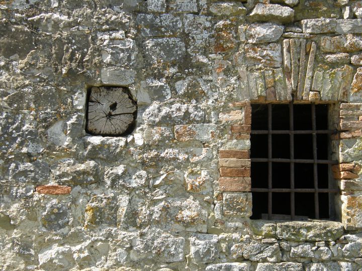 SUAP in variante al PRG - Rapporto tra norma regionale e norma statale e titolarità a presentare l’istanza