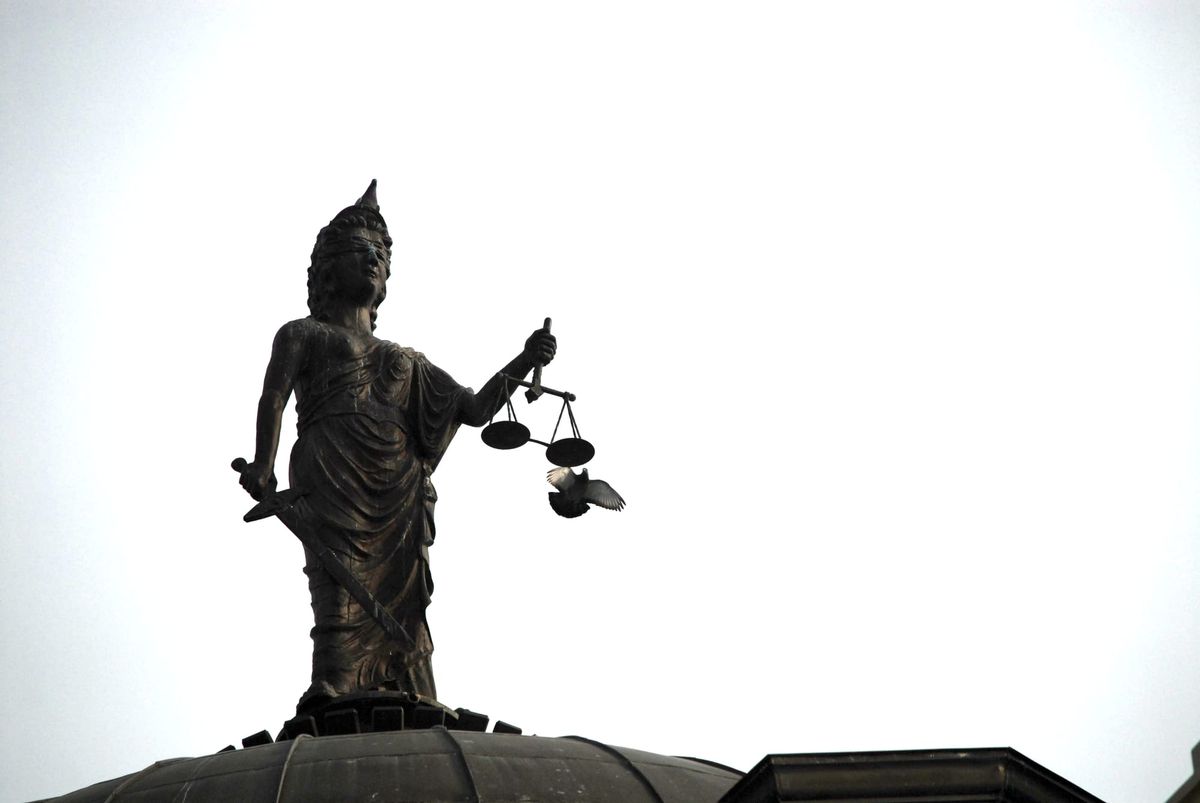 Tracking art lawsuits and legal disputes: The Urgent Matter database