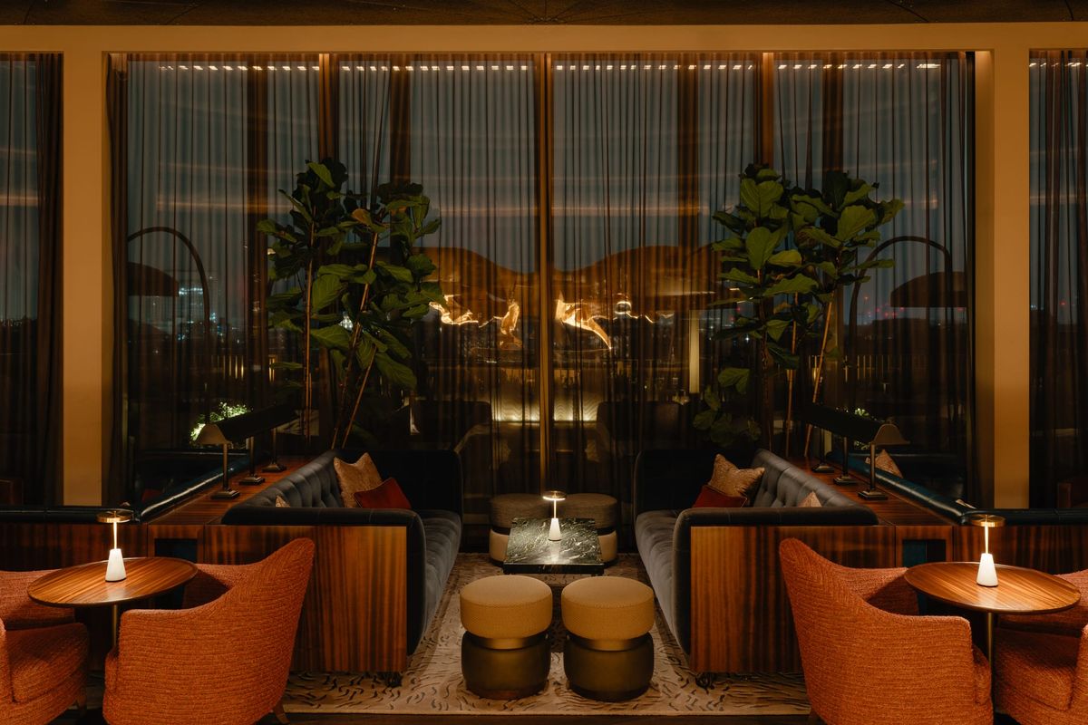 Rosewood invites Dallas hotel-room fair to London's former U.S. Embassy