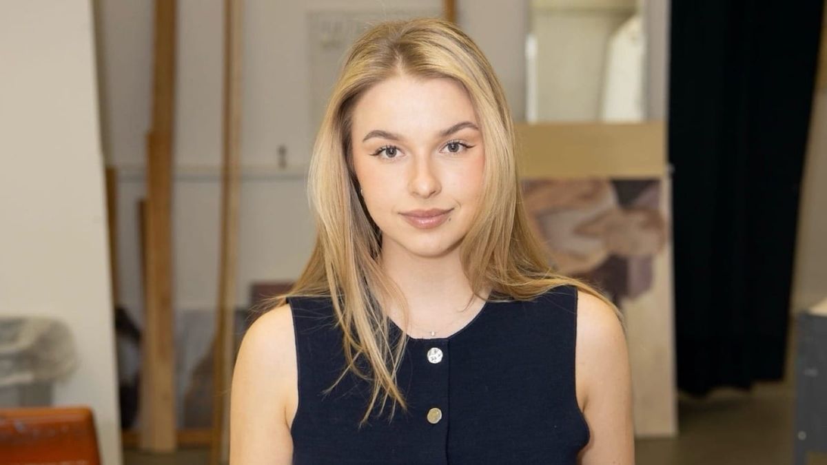 Valeria Deminova builds her first home studio after a year without one