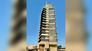 Frank Lloyd Wright skyscraper’s former owner sues Artnet, other media for defamation