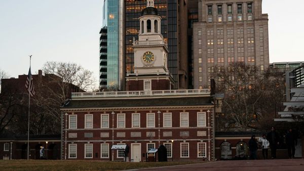 Pa. Gov. Josh Shapiro takes wide swing at Trump admin in slavery exhibit removal brief