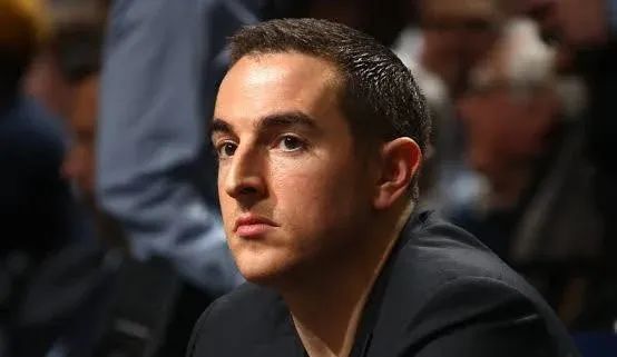 Cheering for teams and against those who run them