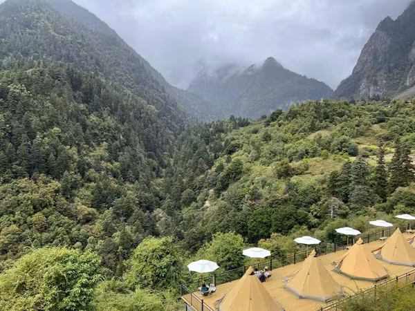 Songtsam: redefining luxury in the Himalayas by building a philosophical moat  Feature Image